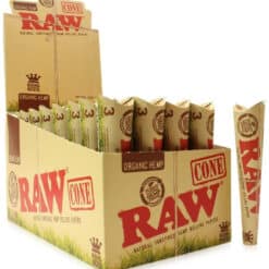 RAW ORGANIC HEMP KING PRE-ROLL CONES 3PK Display